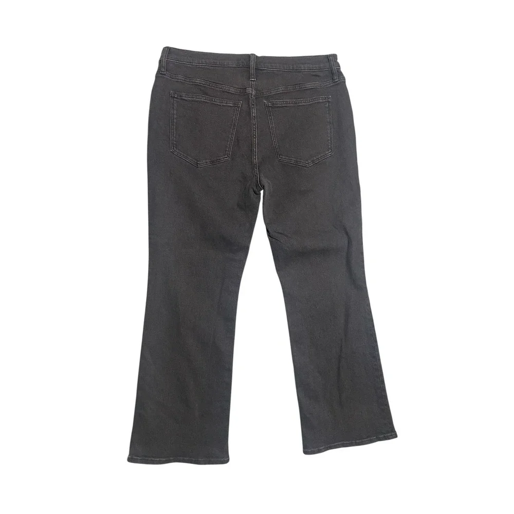 MADEWELL Women's Mid Rise Kick Out Crop Jeans in Starkey Wash Size 32‎